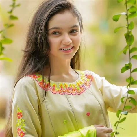 aina asif weight|Aina Asif Biography, Age, Family, Height & More